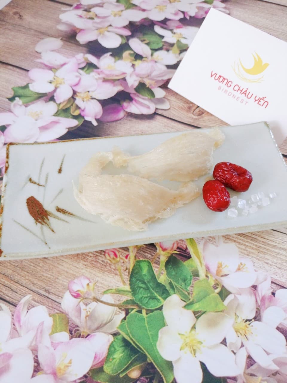 Lịch Sử Yến Sào — Từ Cung Đình Đến Bàn Ăn Người Việt